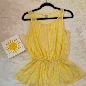 🌺 2 for $23 🌺 Yellow and White Sleeveless Blouse with Cinched Waist